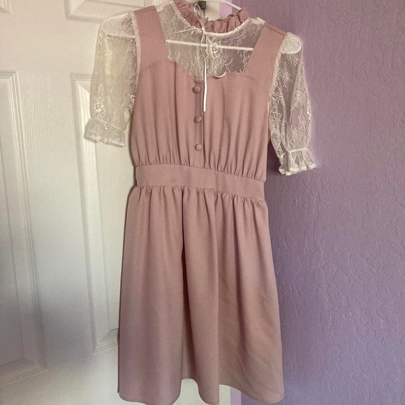 Dresses & Skirts - Yumetenbo pink lace mini dress.